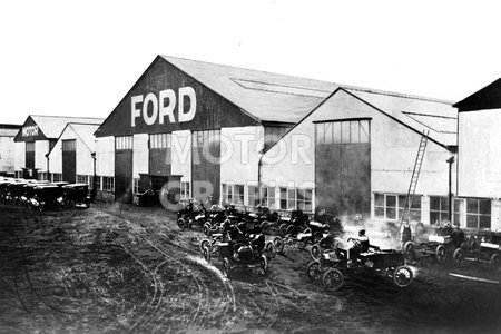 Trafford Park factory Ford 1914