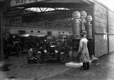 Morris Garages Oxford 1923