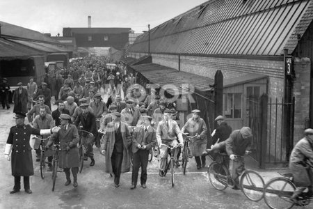 Cowley factory Morris Motors1935