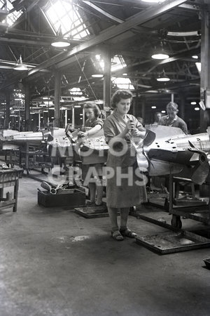 Cowley factory Morris Motors 1943