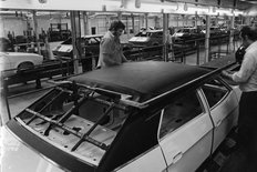 Cowley factory British Leyland 1975