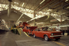 Cowley factory British Leyland 1971