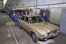 Abingdon factory British Leyland 1973