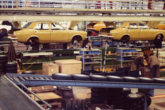 Cowley factory British Leyland 1971