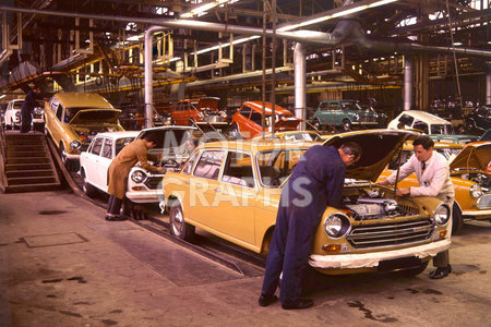 Longbridge factory British Leyland 1972