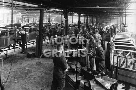 Longbridge factory Austin 1920s
