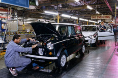 Longbridge factory Rover Group 1995