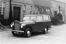 Road Rover Prototype outside Rover Company offices at Solihull