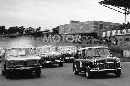 Silverstone 1964 Six hour saloon car race 