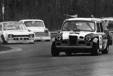 Leyland National Mini Championship 1977 at Castle Combe