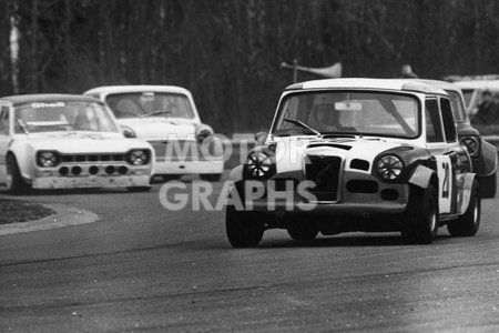 Leyland National Mini Championship 1977 at Castle Combe