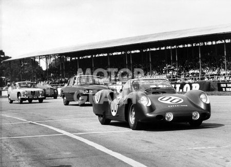 Procession of Rover Gas Turbine cars at Silverstone 1963