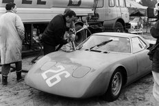 Rover BRM gas turbine car 1964