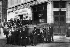 Dennis Charabanc 1910s