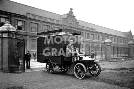 Royal Mail van early 1900s