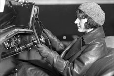 MG Magna 1932 dashboard and interior