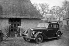 Morris Fourteen saloon 1937