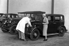 Morris Motors repair department 1937