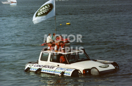 Land Rover Discovery marine conversion 1990