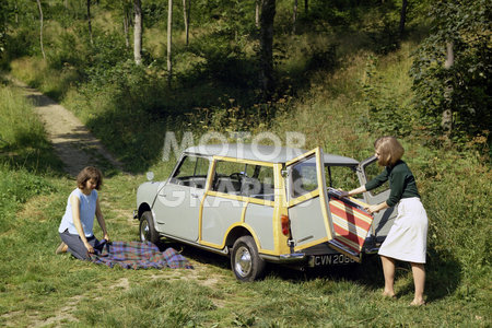 Morris Mini Minor Traveller 1965
