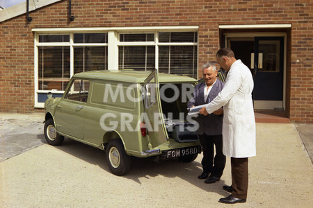 Morris Mini van 1966