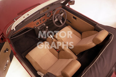 Triumph Spitfire 1500 interior 1976