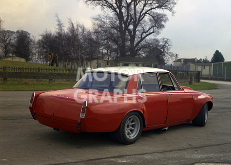 Rover 3500 (P6B) racing car 1970