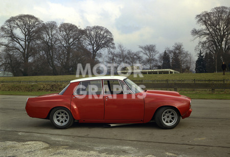 Rover 3500 V8 (P6B) race car 1970