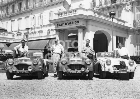 Triumph TR2 1954