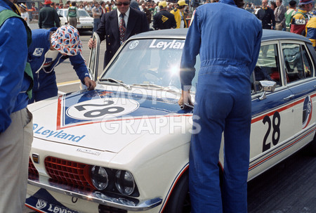 Triumph Dolomite Sprint racing