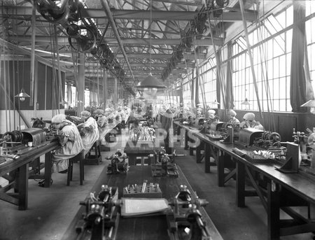 Women Working WWI